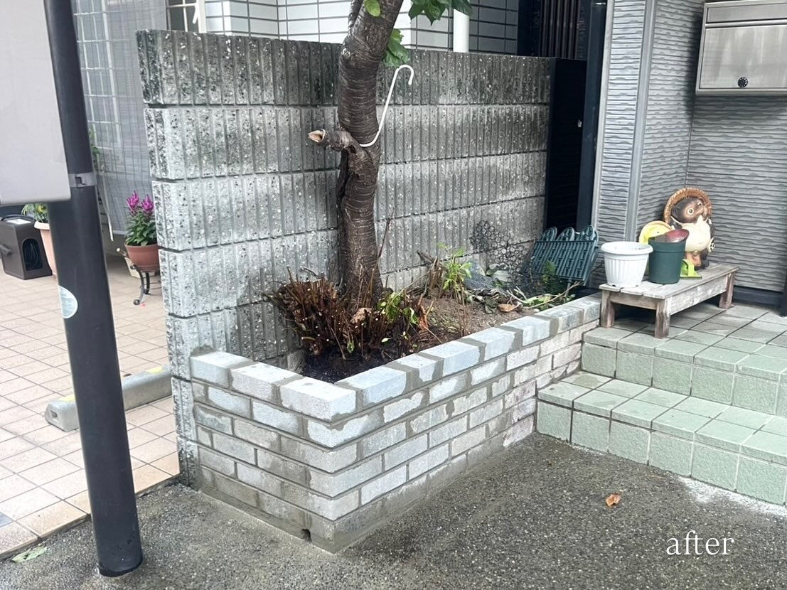 ［花壇補修工事］
